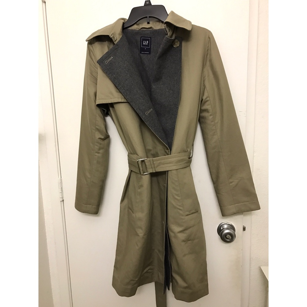 Winter Tench Coat with Gray Lining