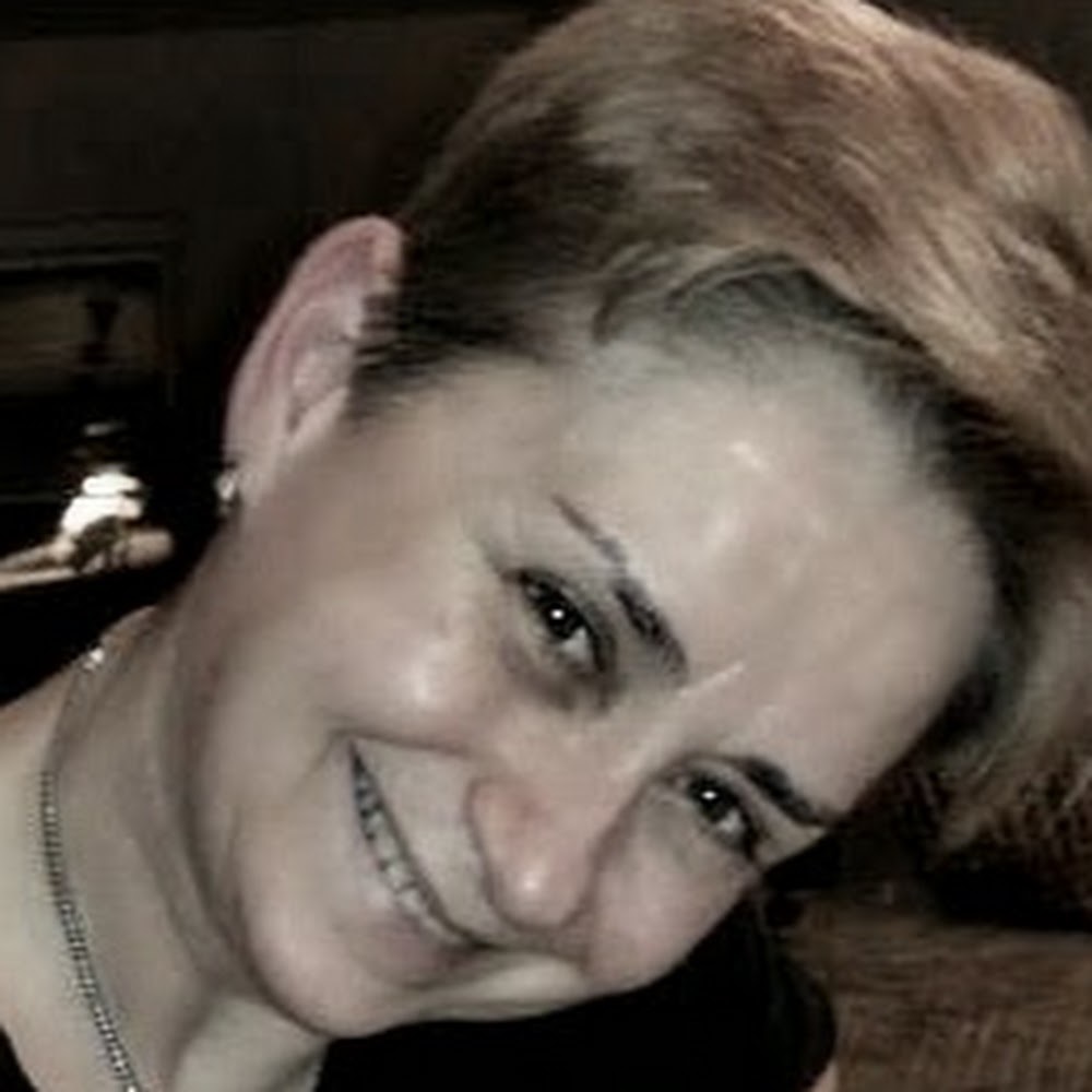 Meet your Posher, Mariella