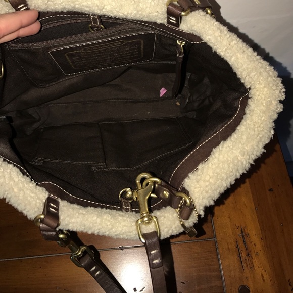 Authentic coach purse - Picture 2 of 2