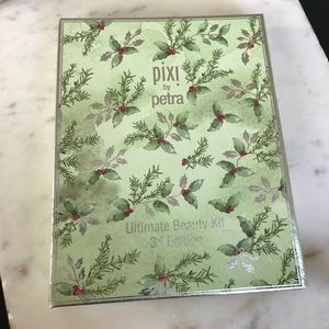 Pixi Ultimate Beauty Kit 3rd Edition