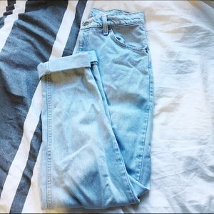 Light Blue High Waist Levi Mom Jeans