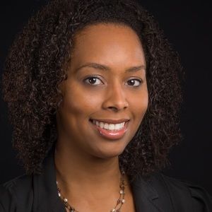 Meet your Posher, Selina