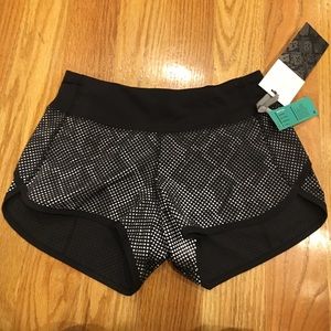 Lululemon Athletica Speed Short * Special Edition