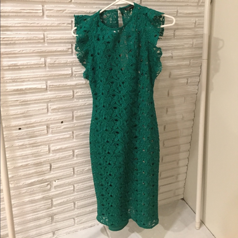 Zara Green Guipure Lace Dress • lined • Small