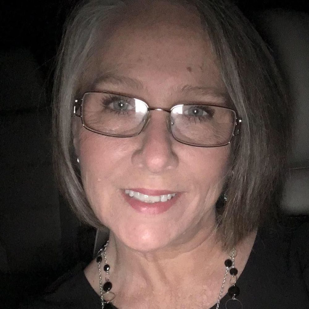 Meet your Posher, Vickie