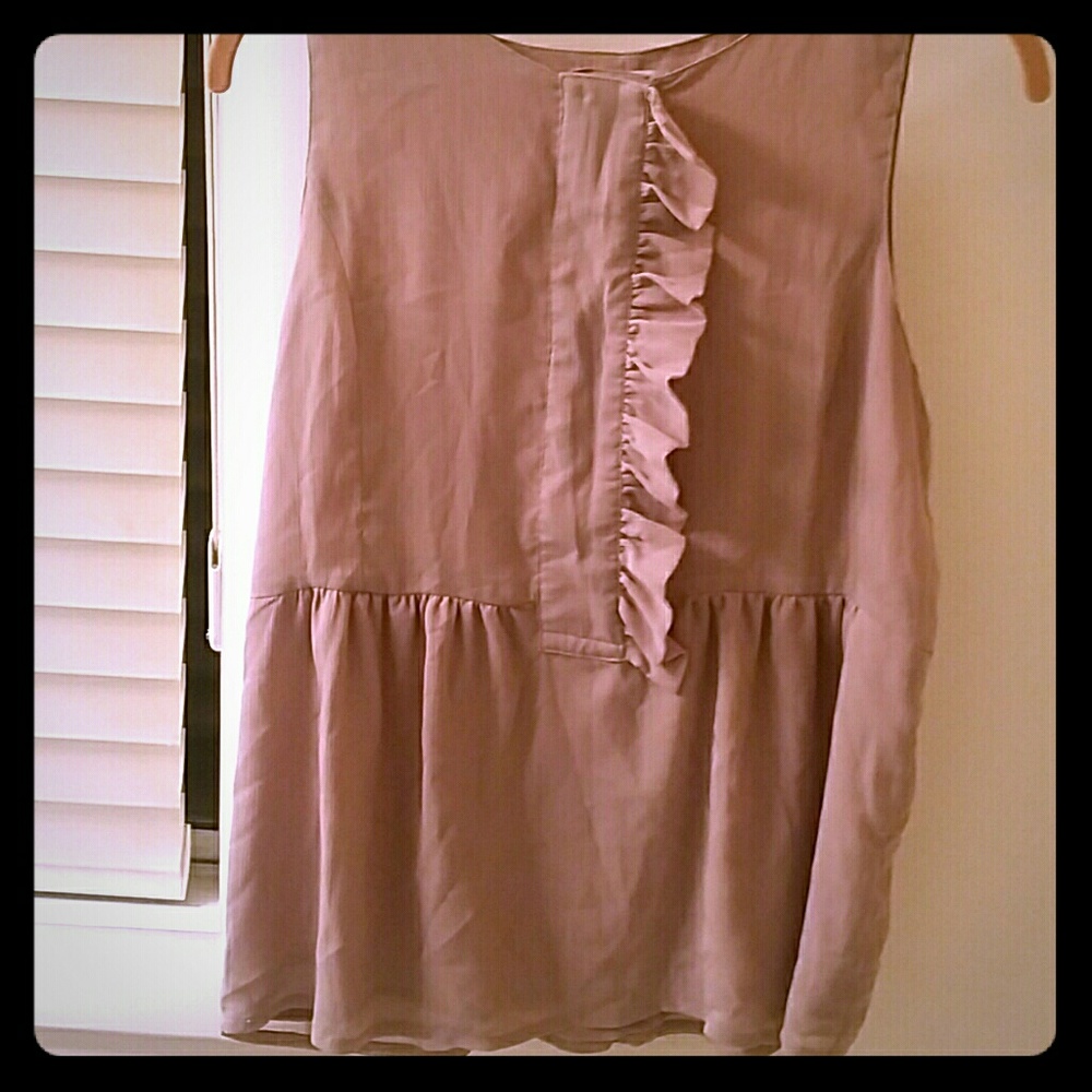 Gap ruffle blouse