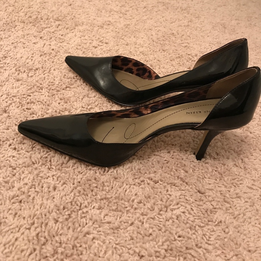 Ann Klein black heels