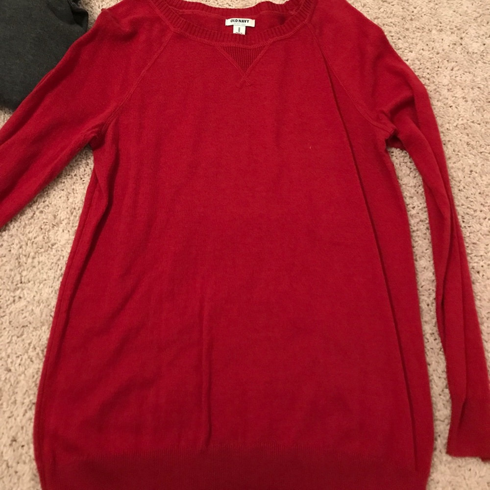 Old navy sweater