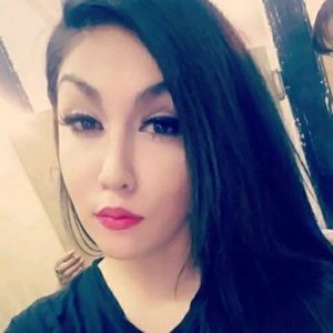 Meet your Posher, Sonya