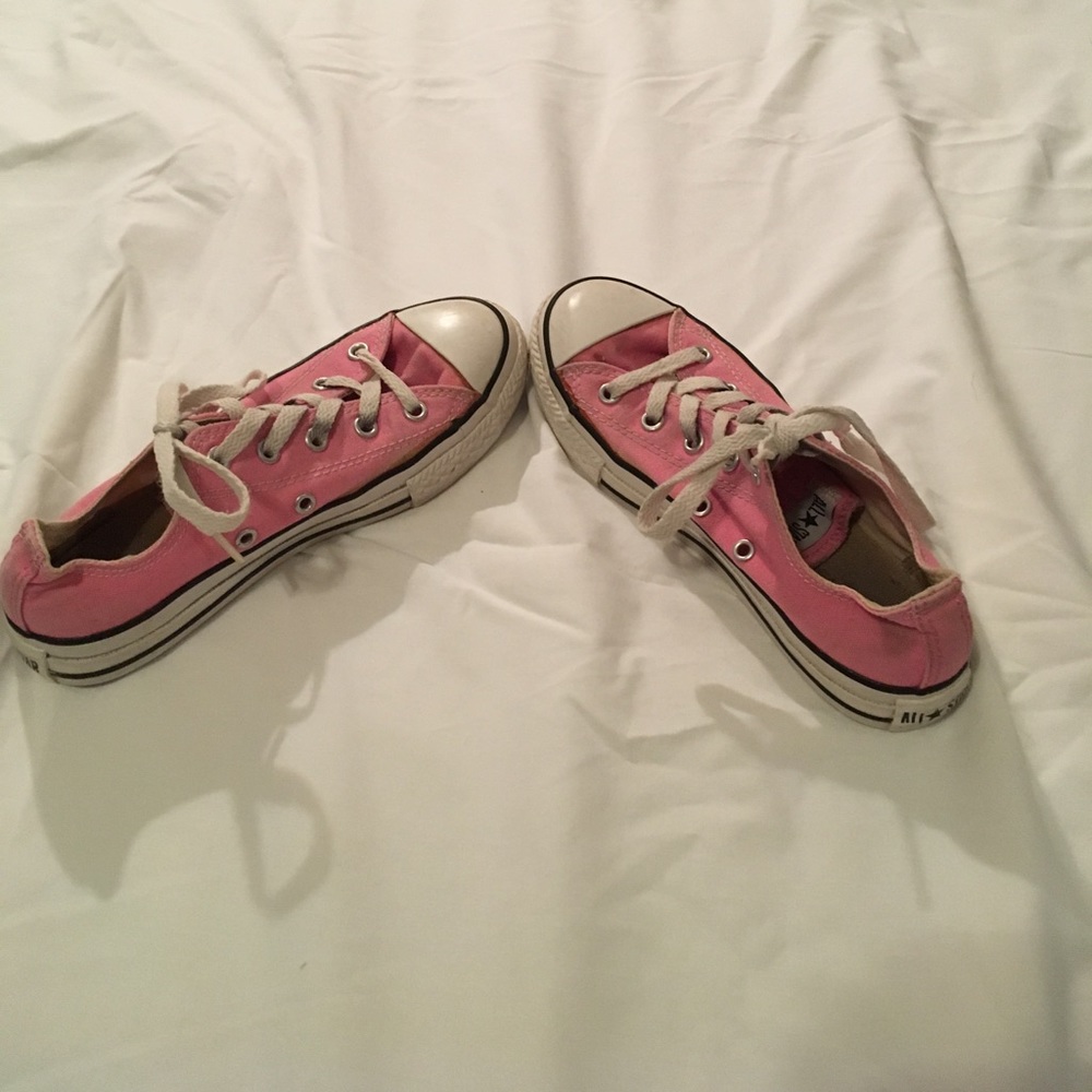 Light Pink Child/Pre Teen Converses