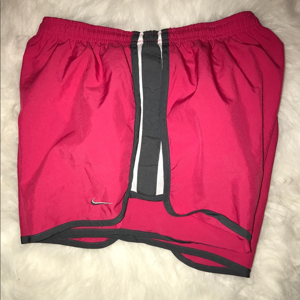 Nike Tempo Shorts (S) (barely worn)
