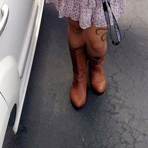 Brown boots