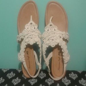 American Eagle Sandals