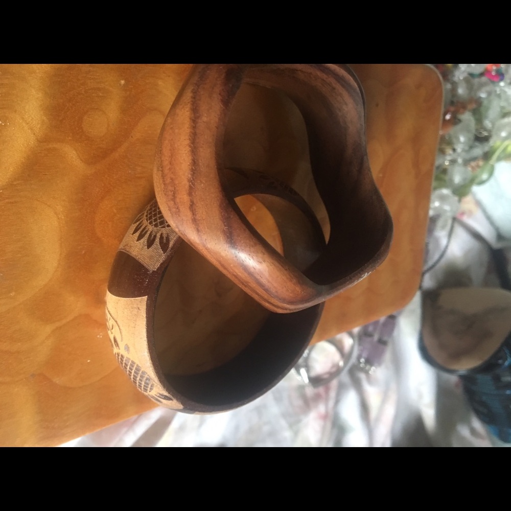 Wooden bangles