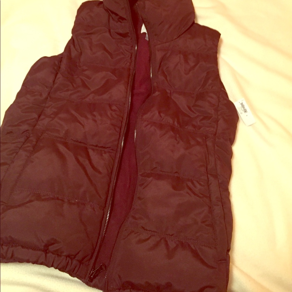 Old Navy Puffer Vest