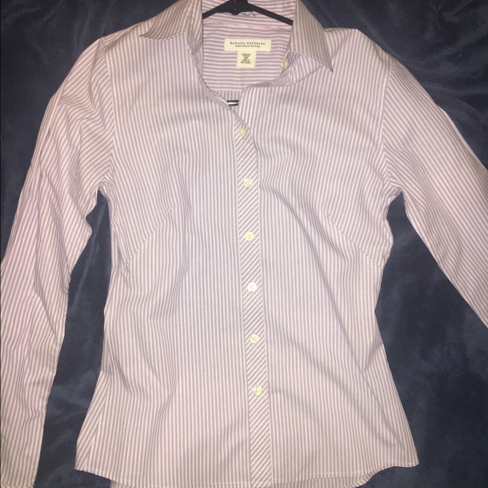 Banana Republic Button Down Blouse