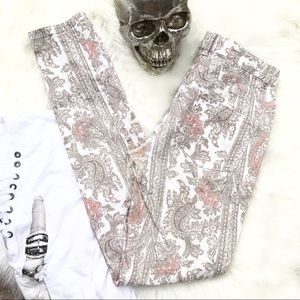 H+M Cream Coral Paisley jeans