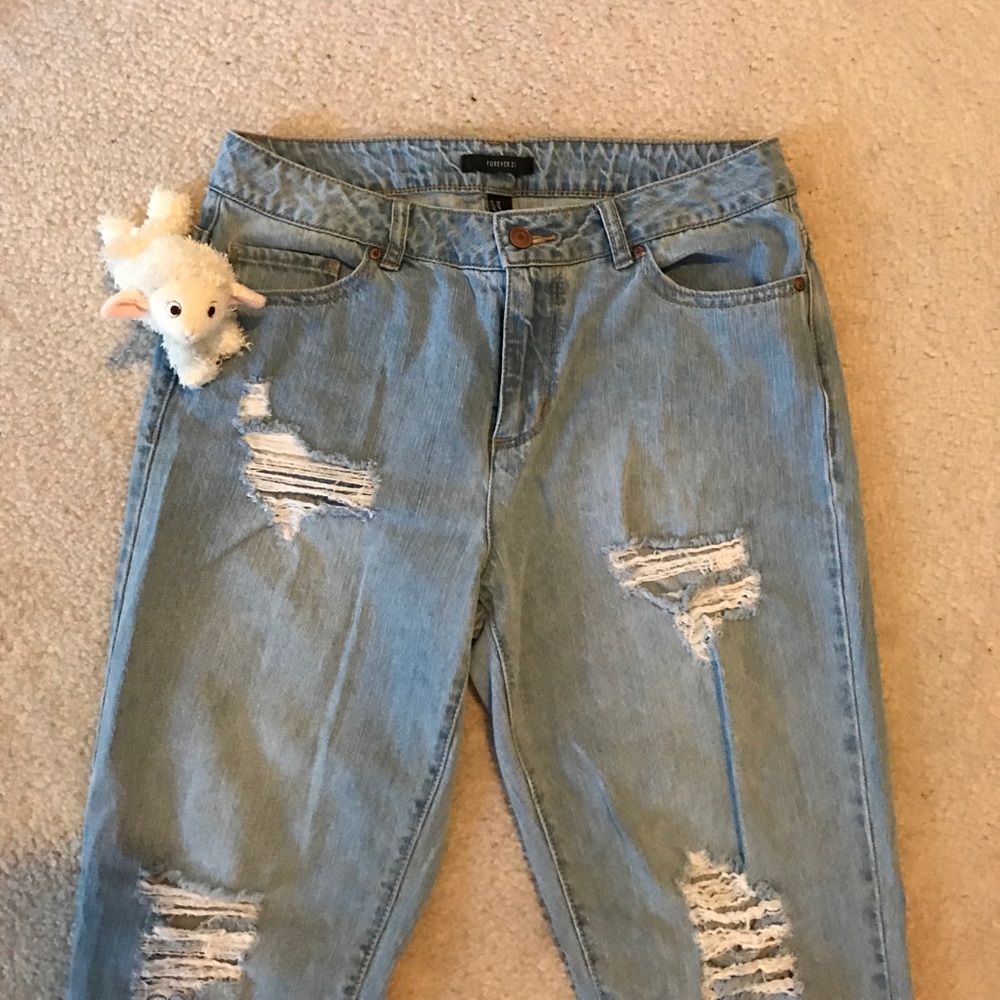 Light Wash Distressed Boyfriend Jeans