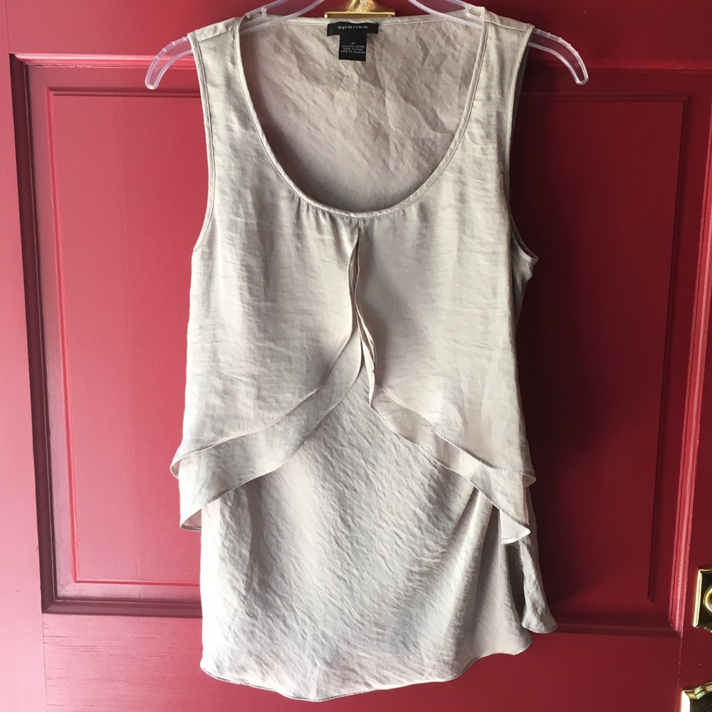 Sleeveless blouse
