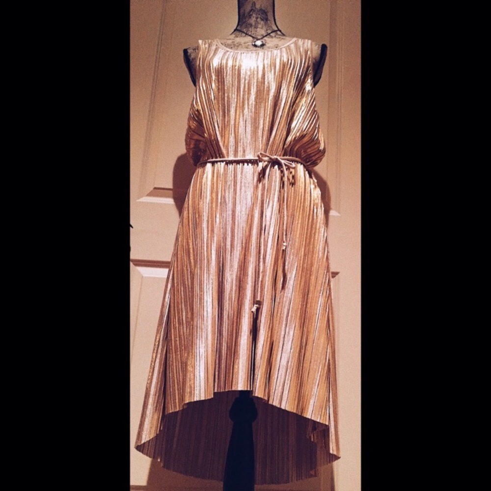 Gold Leaf "Flapper" Style Sleeveless Dress