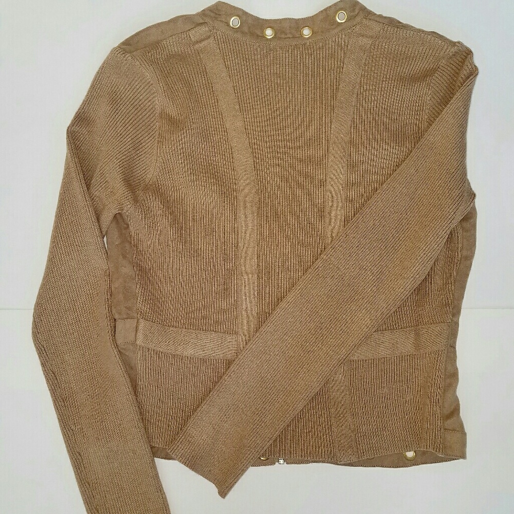 Cache Sweater - image 3