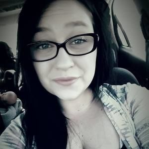 Meet your Posher, Katelyn