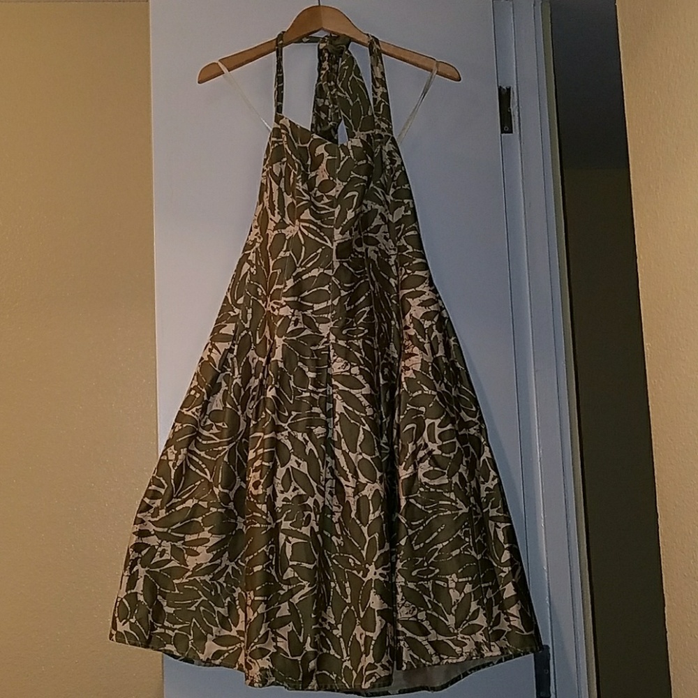 Green leaves print Halter Sweetheart Dress