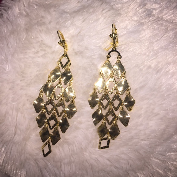 Long earrings - Picture 1 of 1