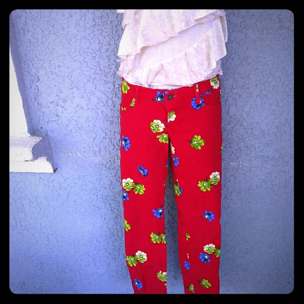 Women's Hollister flower Jeggings