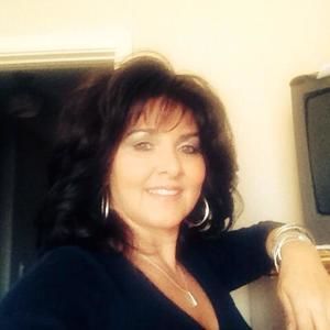 Meet your Posher, Nadine