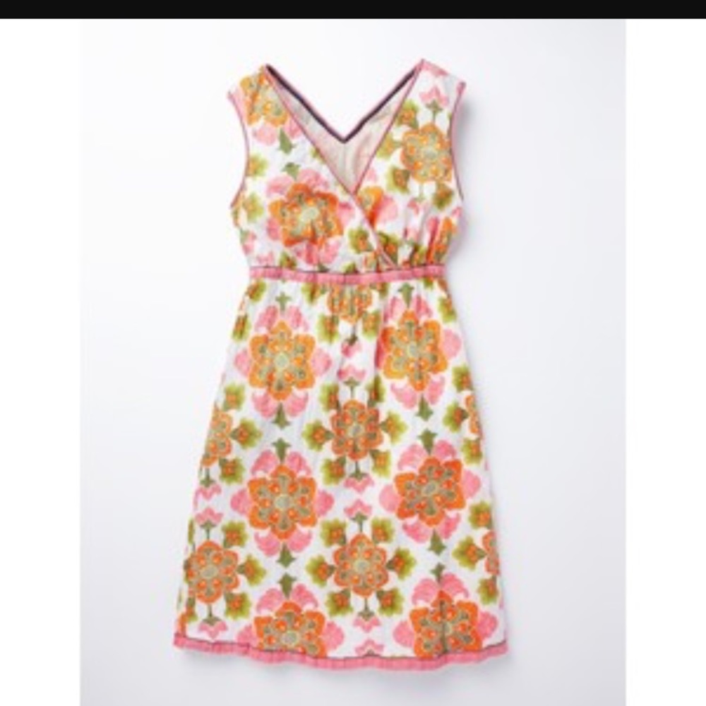 🌸🌸SOLD🌸🌸 Boden Holiday crinkle dress