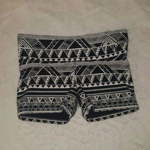 PINK yoga shorts with hidden pocket!