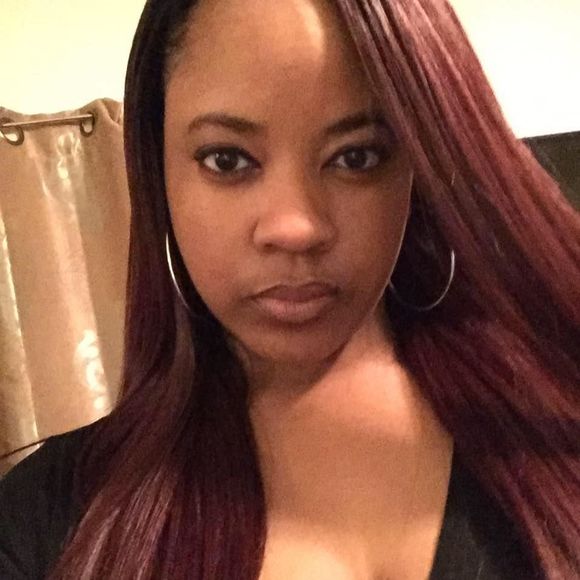 Meet your Posher, Kimberly - Picture 1 of 1