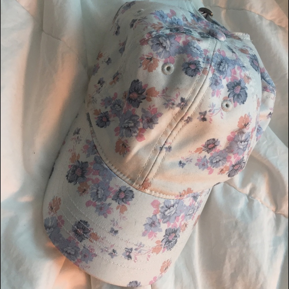 Baseball cap