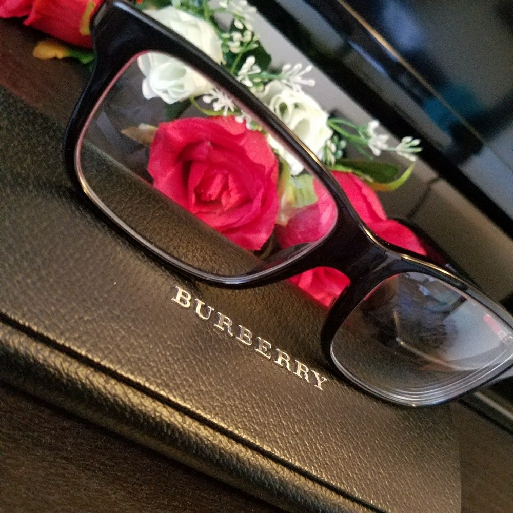 burberry frames ??