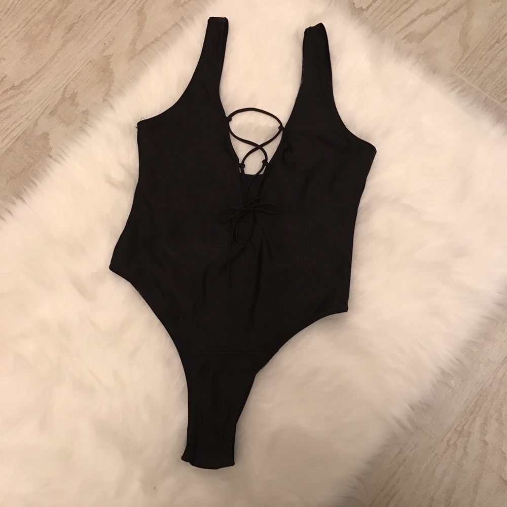 Lace-up One Piece - Picture 3 of 4