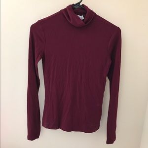 Forever 21 burgundy turtle neck long sleeve