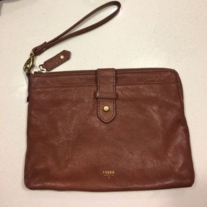 Fossil wristlet