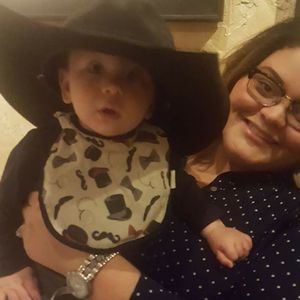 Meet your Posher, Alisa