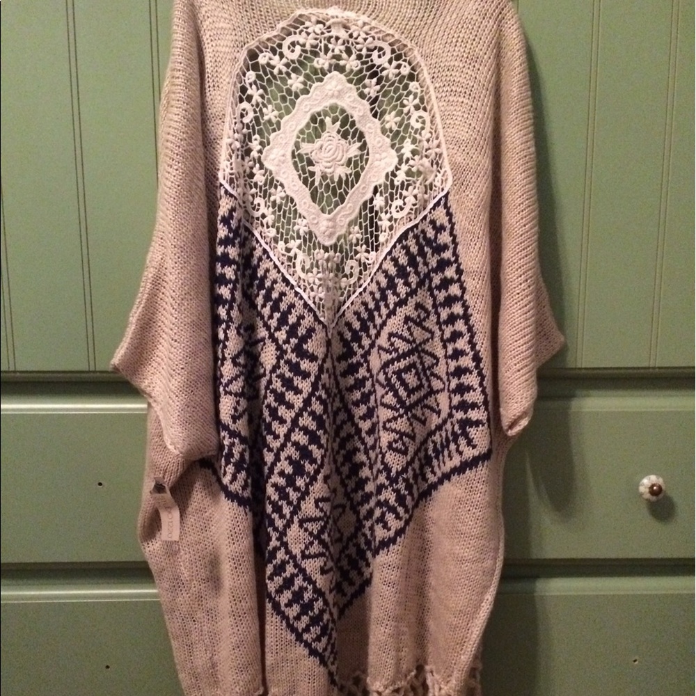 NWT bohemian crochet knit kimono