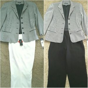 🤗🤗CHAPS Striped Jacket🤗🤗