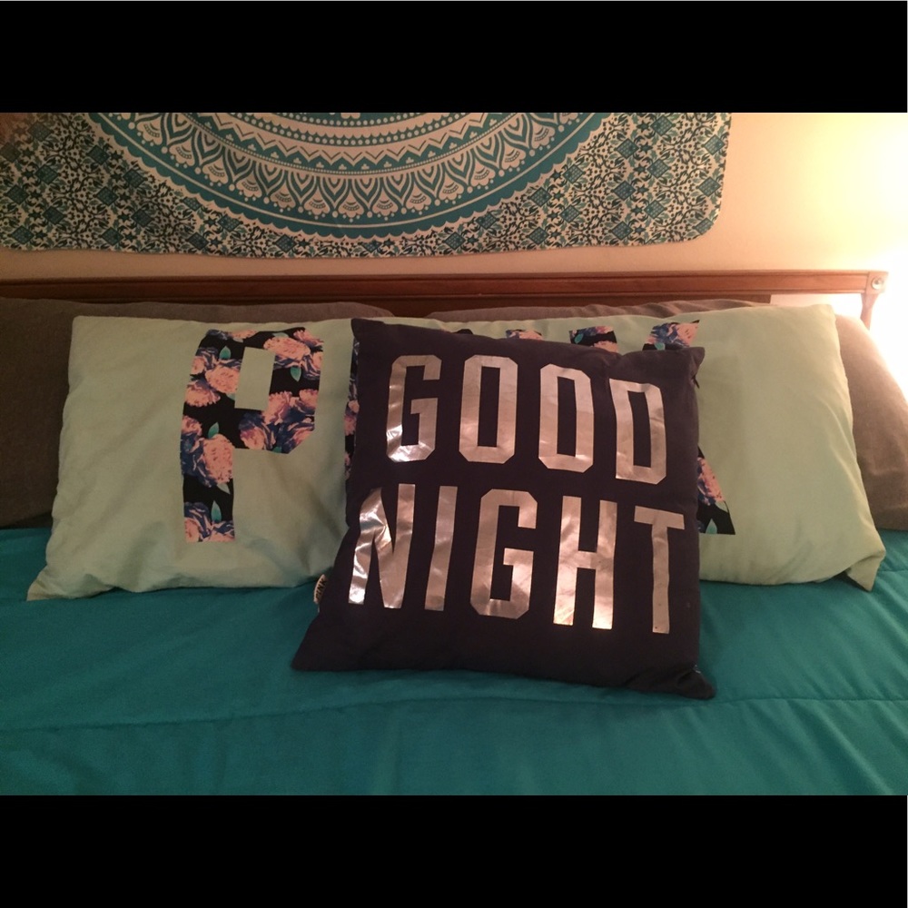 VS pink pillows