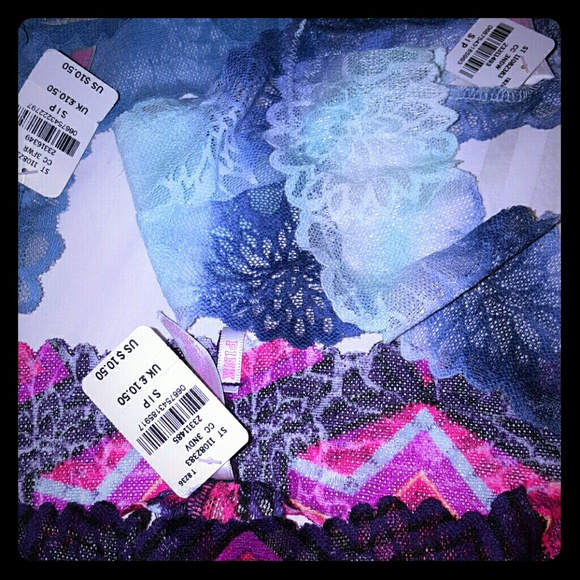 *NWT* VS PINK PANTIES BUNDLE!!! - Picture 2 of 8