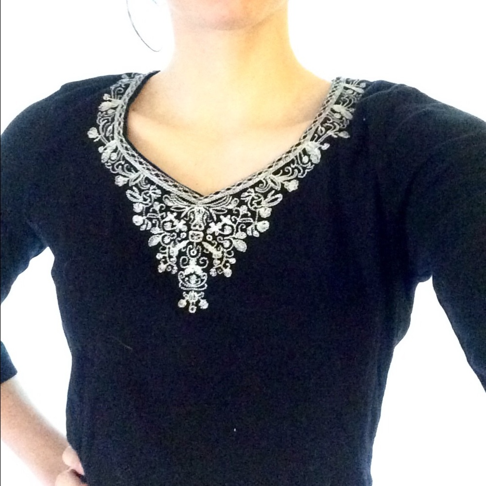 Nine West Embroidered Long Sleeve Top