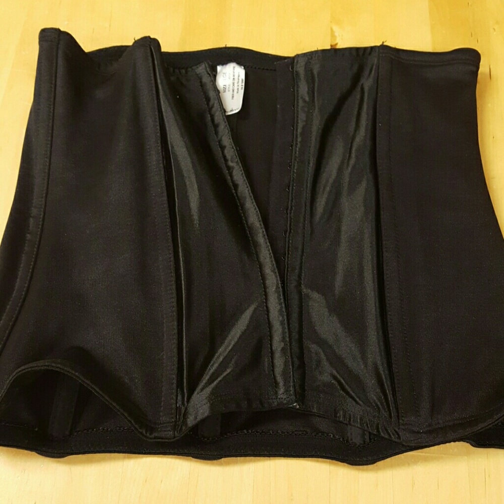 Cabernet "waist cincher" shaper 2012