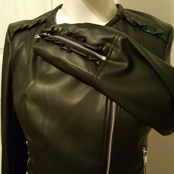 NWT Zara TRF faux leather Jacket - Picture 4 of 6