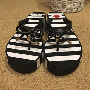 KATE SPADE NEW flip flops!!