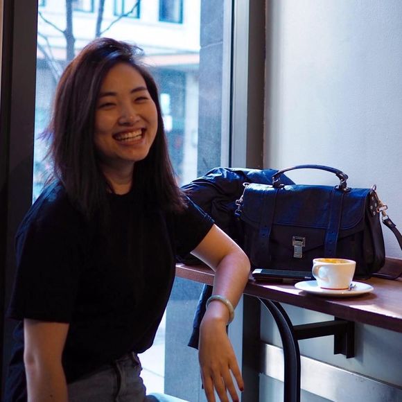 Meet your Posher, Yining - Picture 1 of 1