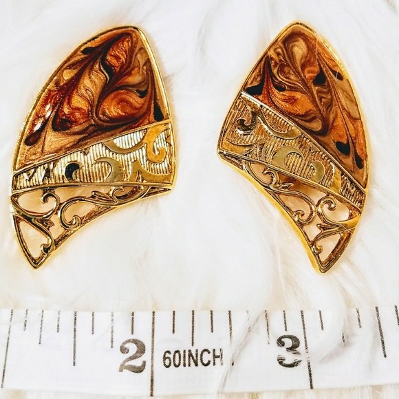❇️ Golden large clip earrings ❇️ - Picture 1 of 2