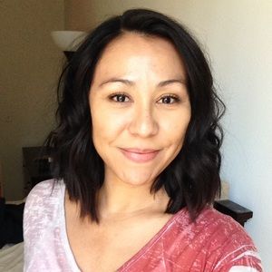 Meet your Posher, Leticia